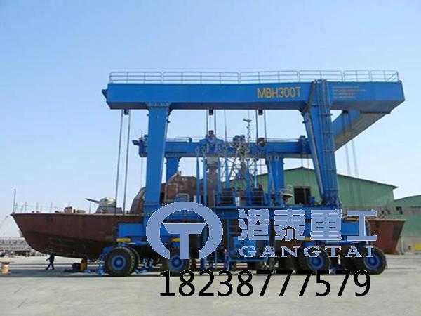 電動游艇搬運機在上下水作業中的注意事項